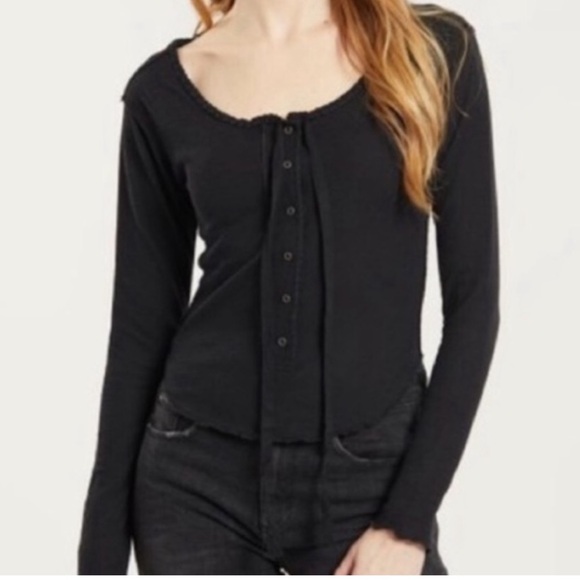 NEW We The Free Free People Cecilia Shirt In‎ Black Size Medium - Picture 1 of 10